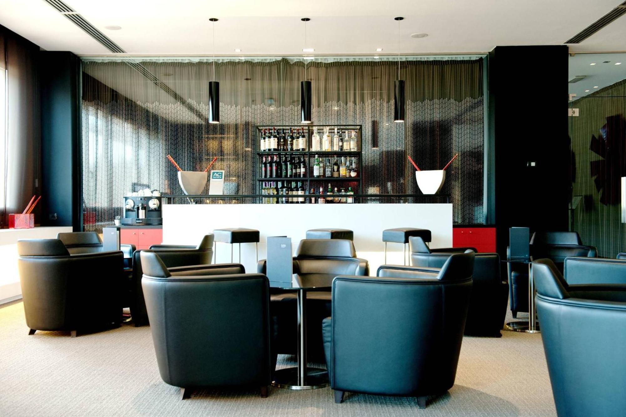 AC Hotel Padova by Marriott Esterno foto